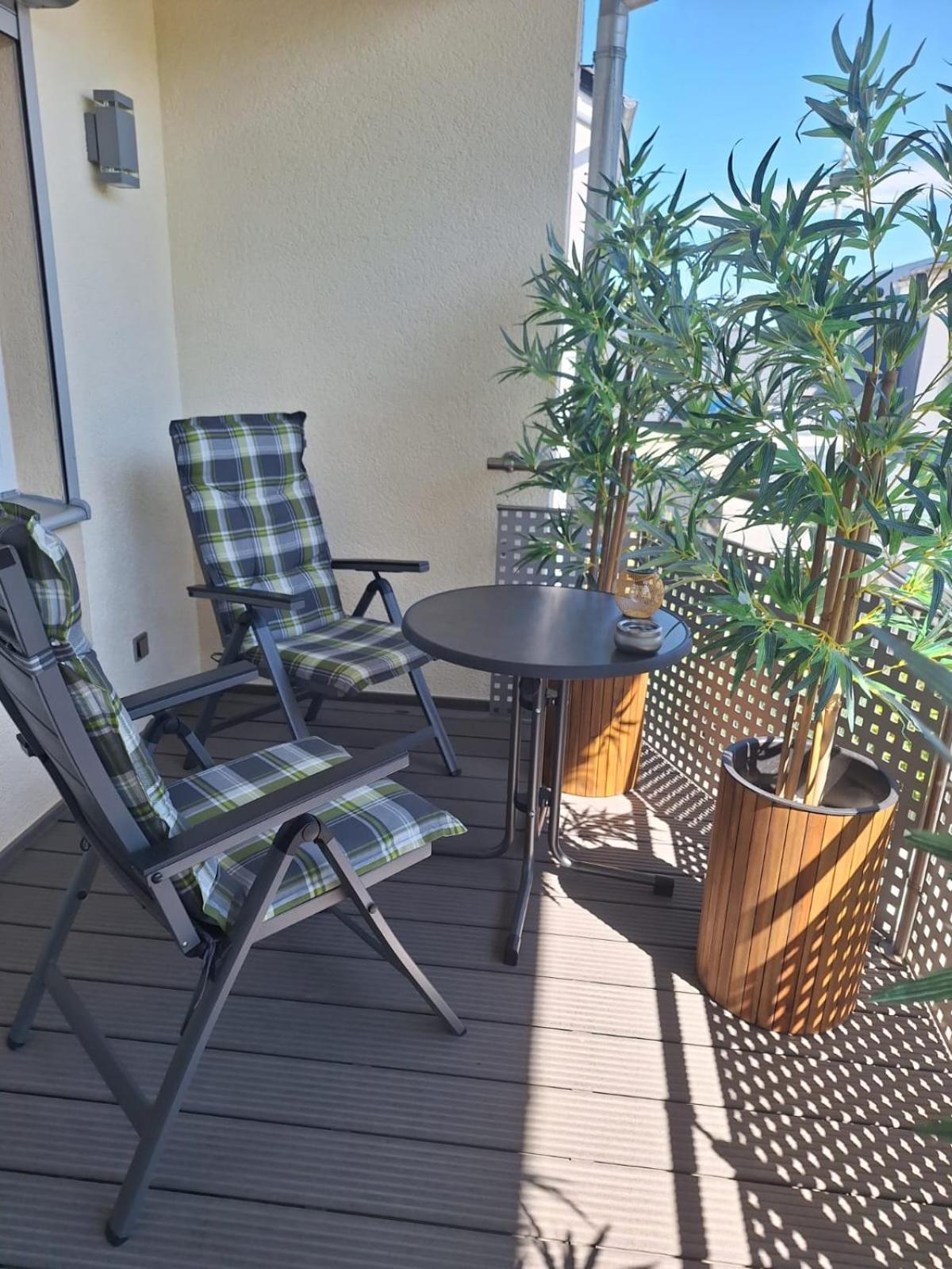 Ferienwohnung Modern & Gemuetlich Xl Linden  Exterior foto