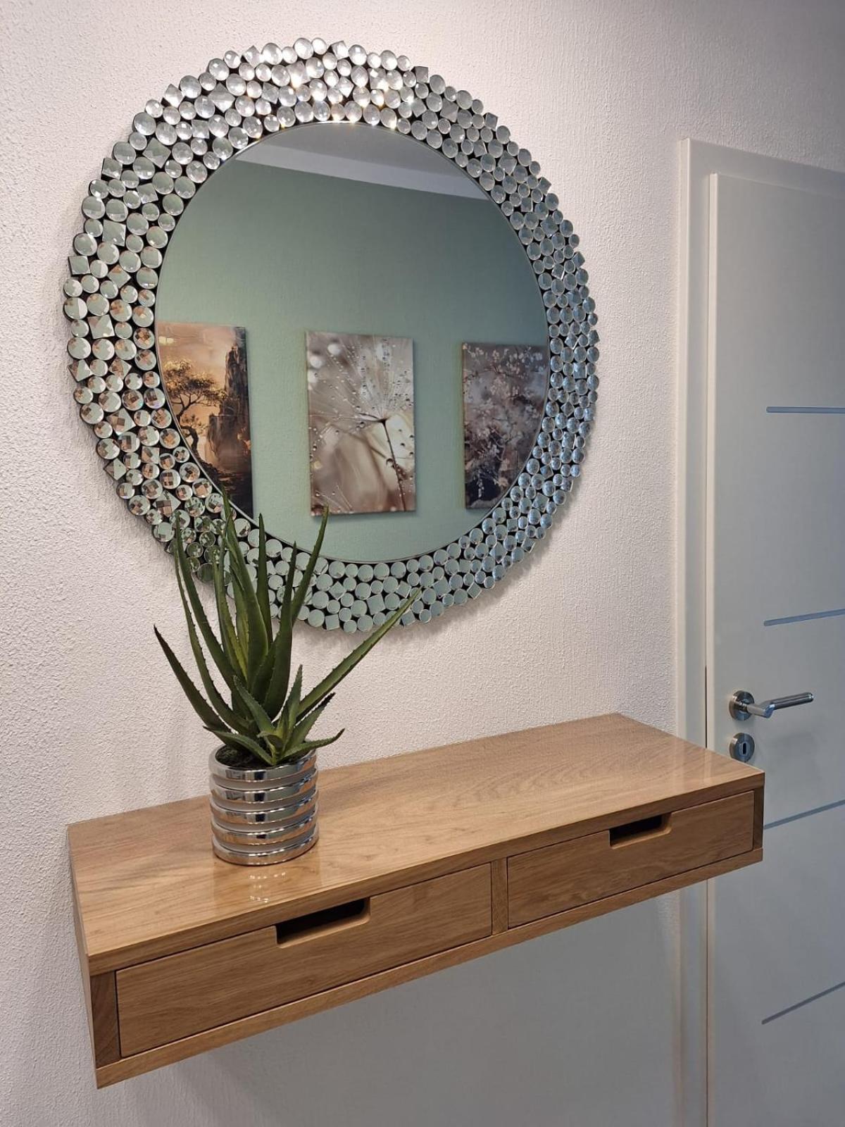 Ferienwohnung Modern & Gemuetlich Xl Linden  Exterior foto